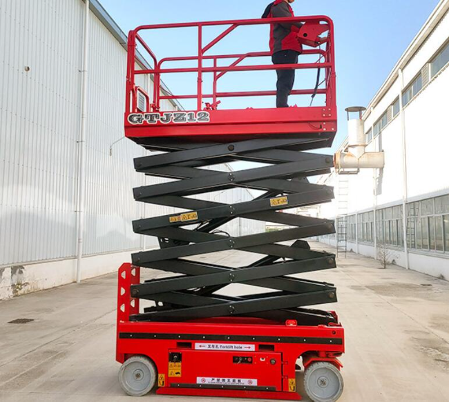 克拉玛依自行走移动式升降机