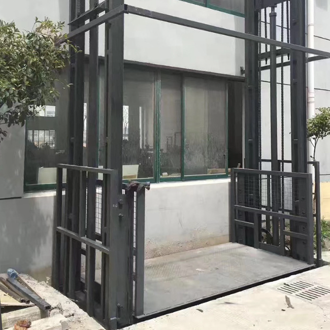 克拉玛依5吨室外升降货梯